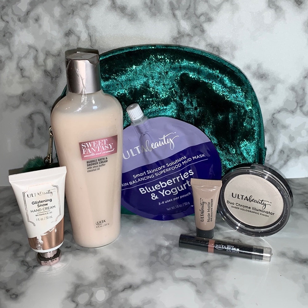 Ulta Beauty Pampering Holiday Gift Set & Bag
